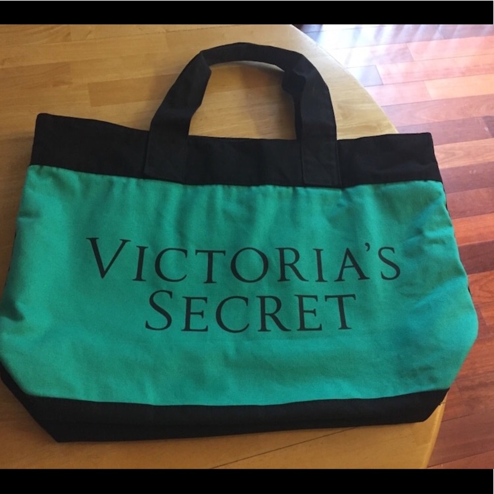 NWOT Victoria's Secret tote bag